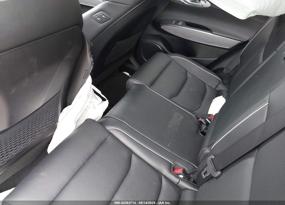 2023 GENESIS GV70 VIN: KMUMADTB1PU079293