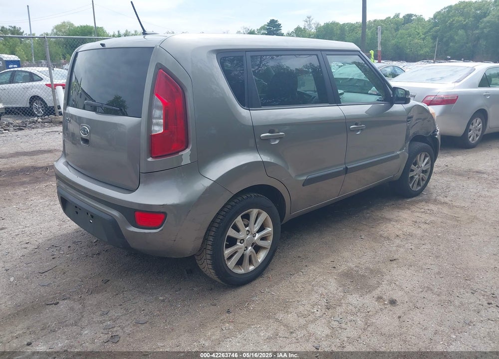 2012 KIA SOUL VIN: KNDJT2A6XC7437140