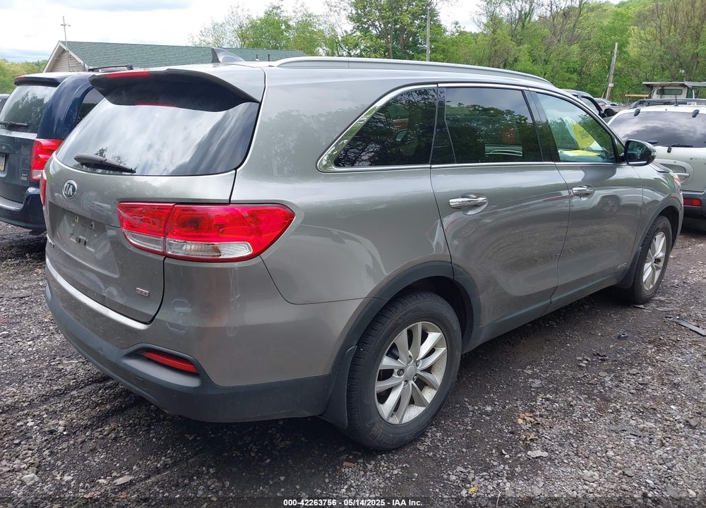 2017 KIA SORENTO 2.4L LX VIN: 5XYPGDA37HG239271