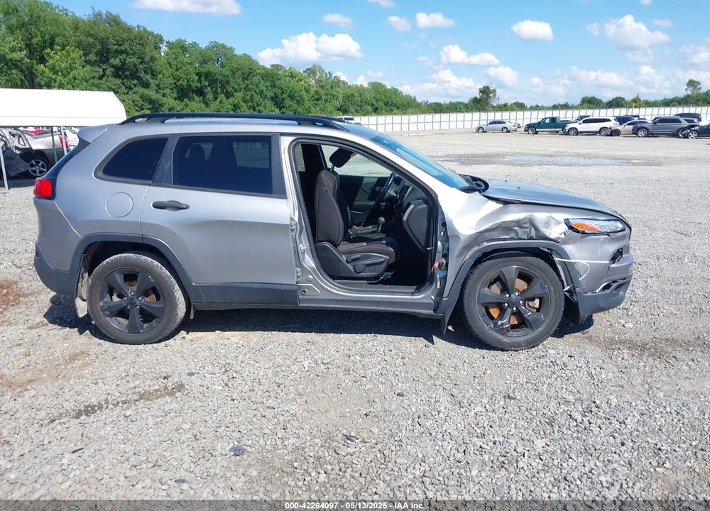 2016 JEEP CHEROKEE VIN: 1C4PJLAB0GW369428