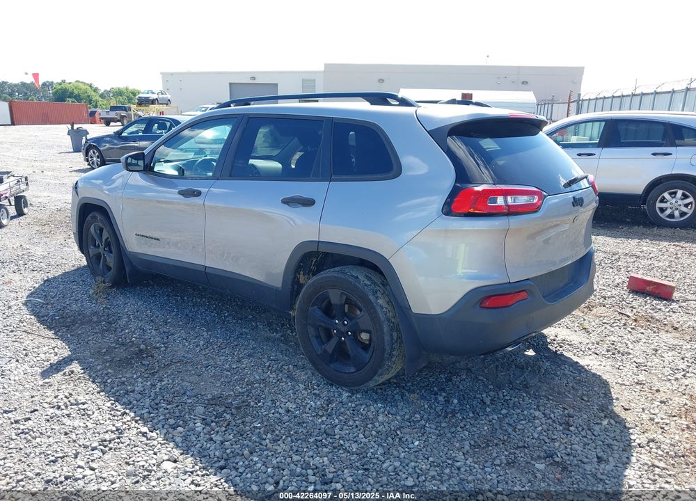 2016 JEEP CHEROKEE VIN: 1C4PJLAB0GW369428