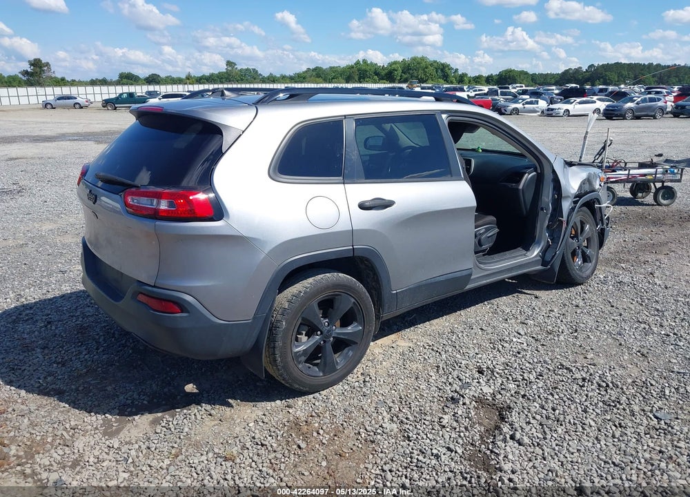 2016 JEEP CHEROKEE VIN: 1C4PJLAB0GW369428