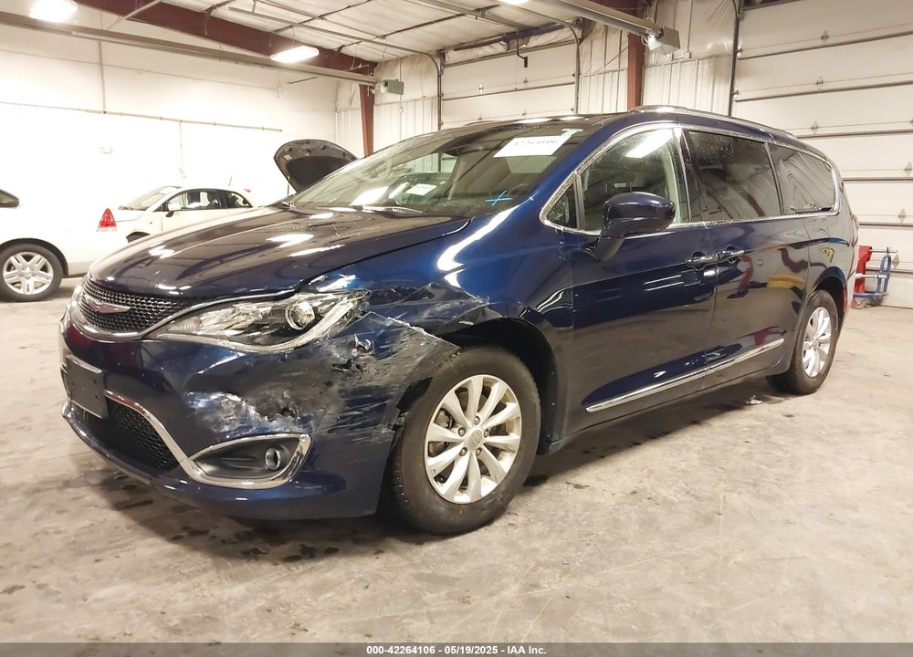 2018 CHRYSLER PACIFICA TOURING L PLUS VIN: 2C4RC1EG6JR288141