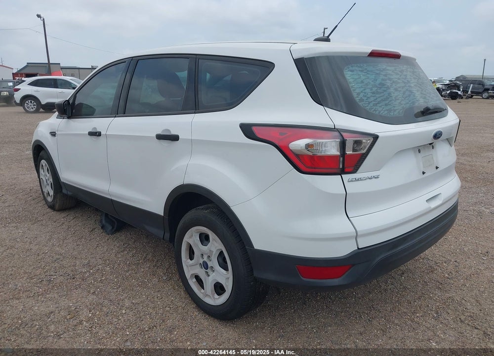 2018 FORD ESCAPE S VIN: 1FMCU0F74JUA63601