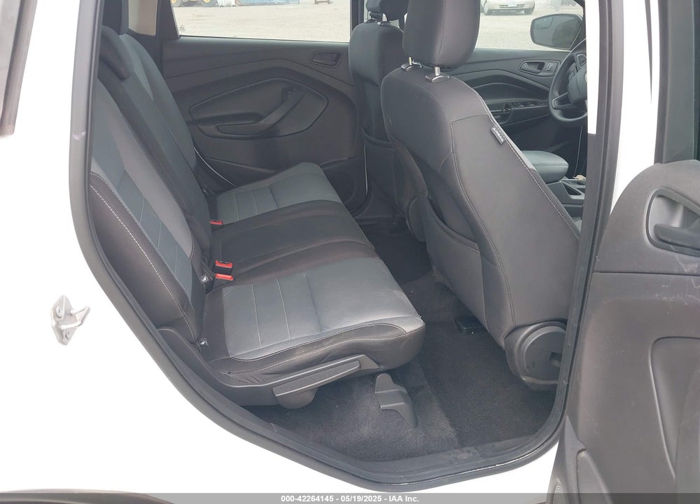 2018 FORD ESCAPE S VIN: 1FMCU0F74JUA63601