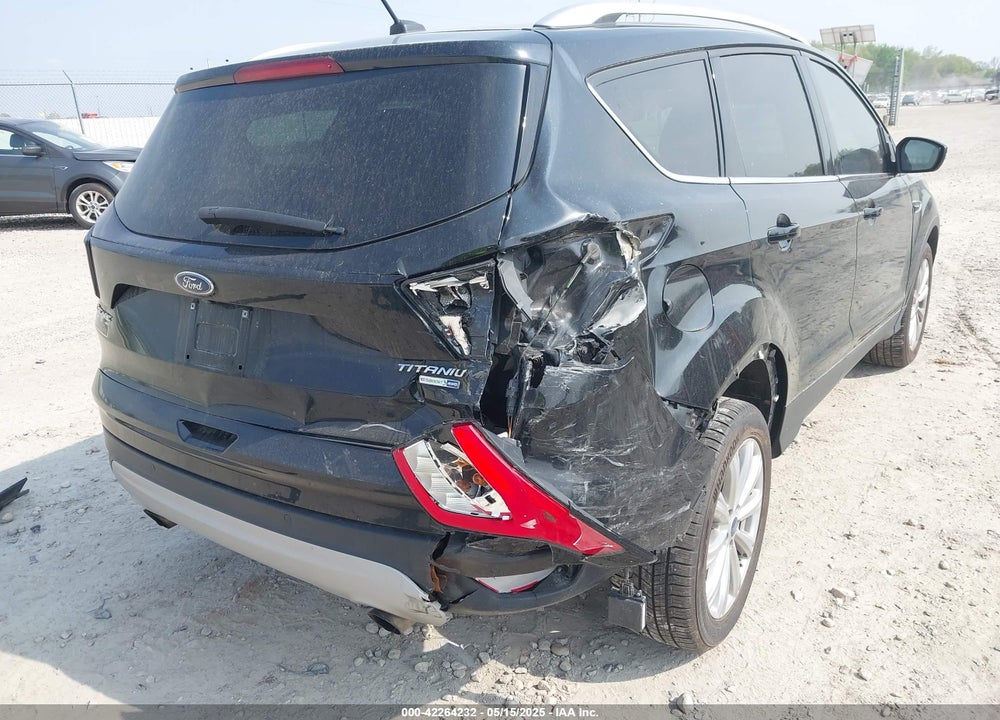 2017 FORD ESCAPE TITANIUM VIN: 1FMCU9JD6HUC82281