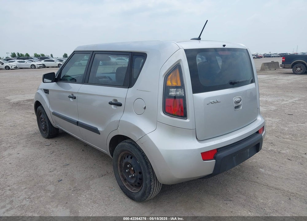 2011 KIA SOUL VIN: KNDJT2A11B7322526