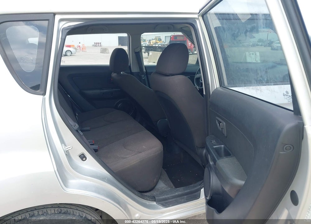 2011 KIA SOUL VIN: KNDJT2A11B7322526