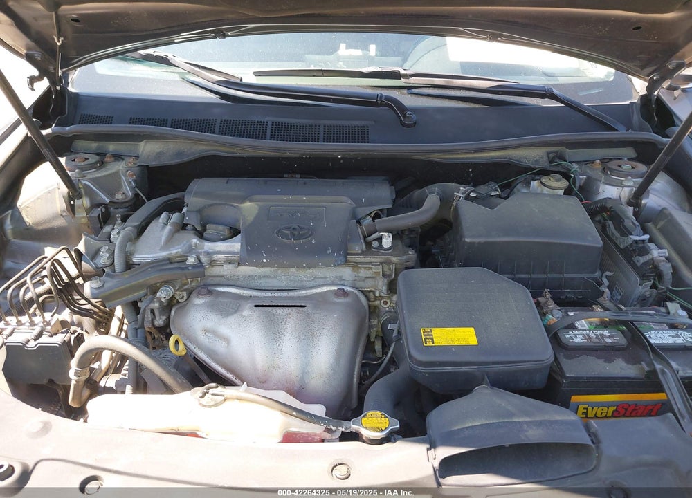 2014 TOYOTA CAMRY SE VIN: 4T1BF1FK2EU343071