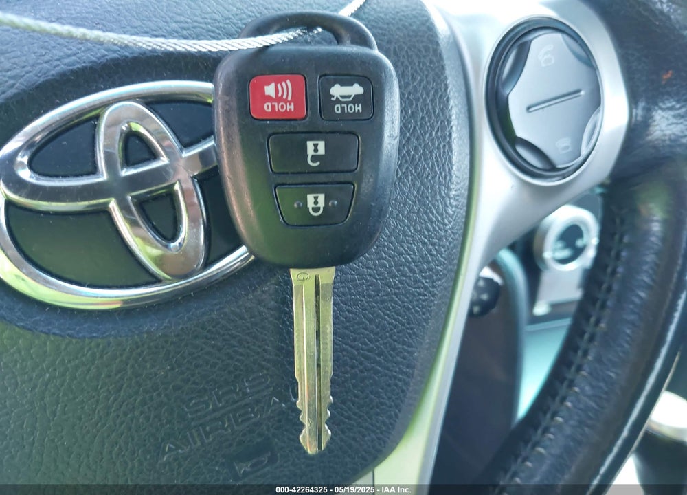 2014 TOYOTA CAMRY SE VIN: 4T1BF1FK2EU343071