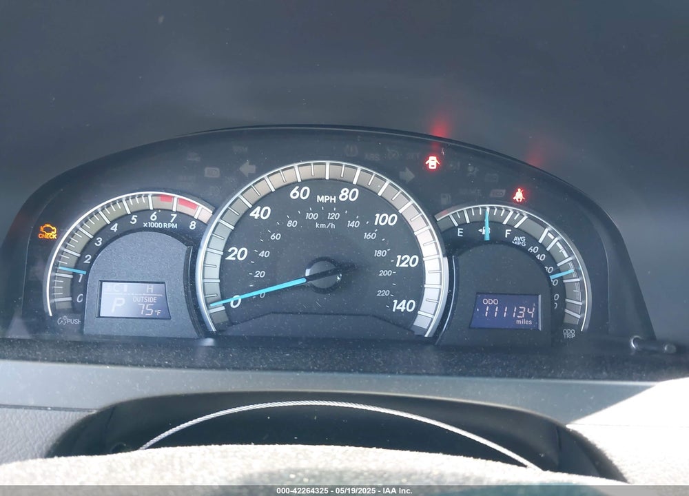 2014 TOYOTA CAMRY SE VIN: 4T1BF1FK2EU343071