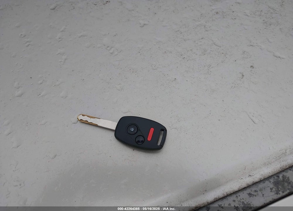 2006 HONDA CIVIC LX VIN: 1HGFA16506L083034