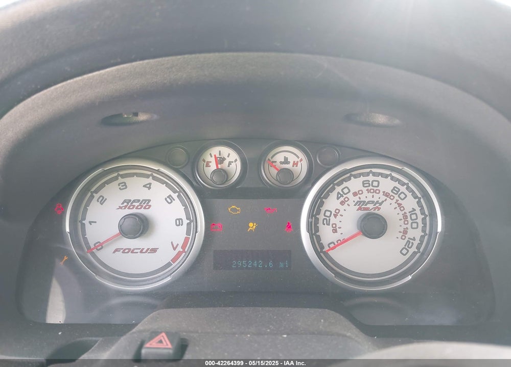 2010 FORD FOCUS VIN: 1FAHP3FN7AW139212