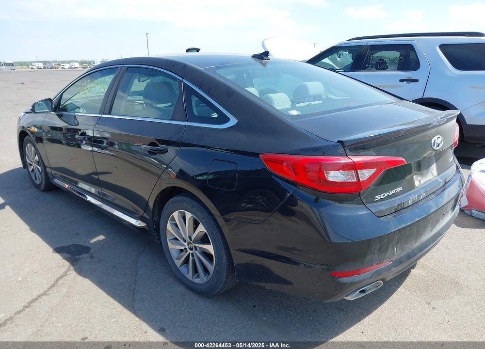 2017 HYUNDAI SONATA SPORT VIN: 5NPE34AF3HH522837