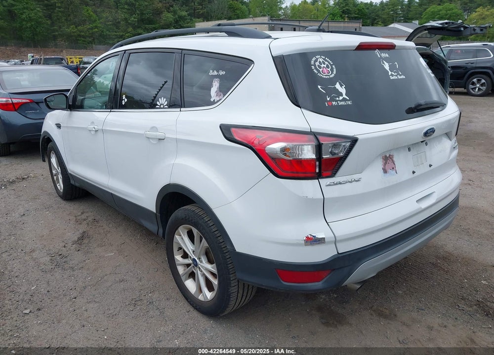 2018 FORD ESCAPE VIN: 1FMCU0GD5JUC22923