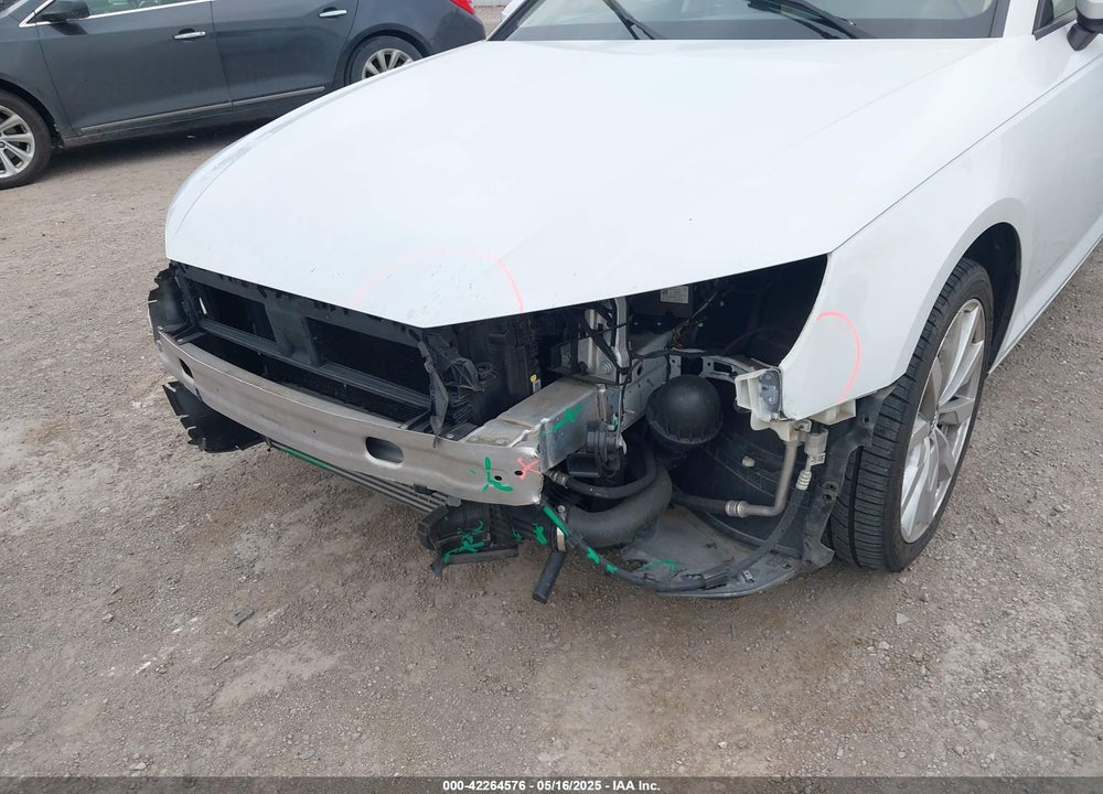 2017 AUDI A4 VIN: WAUGMAF44HN047501