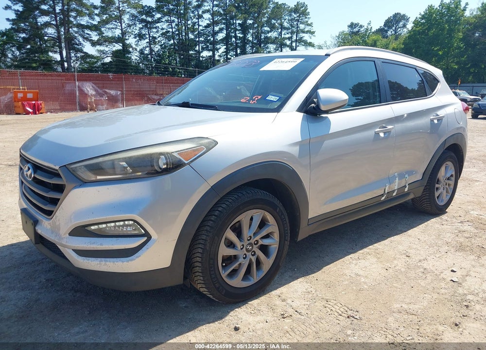2016 HYUNDAI TUCSON VIN: KM8J33A46GU123508