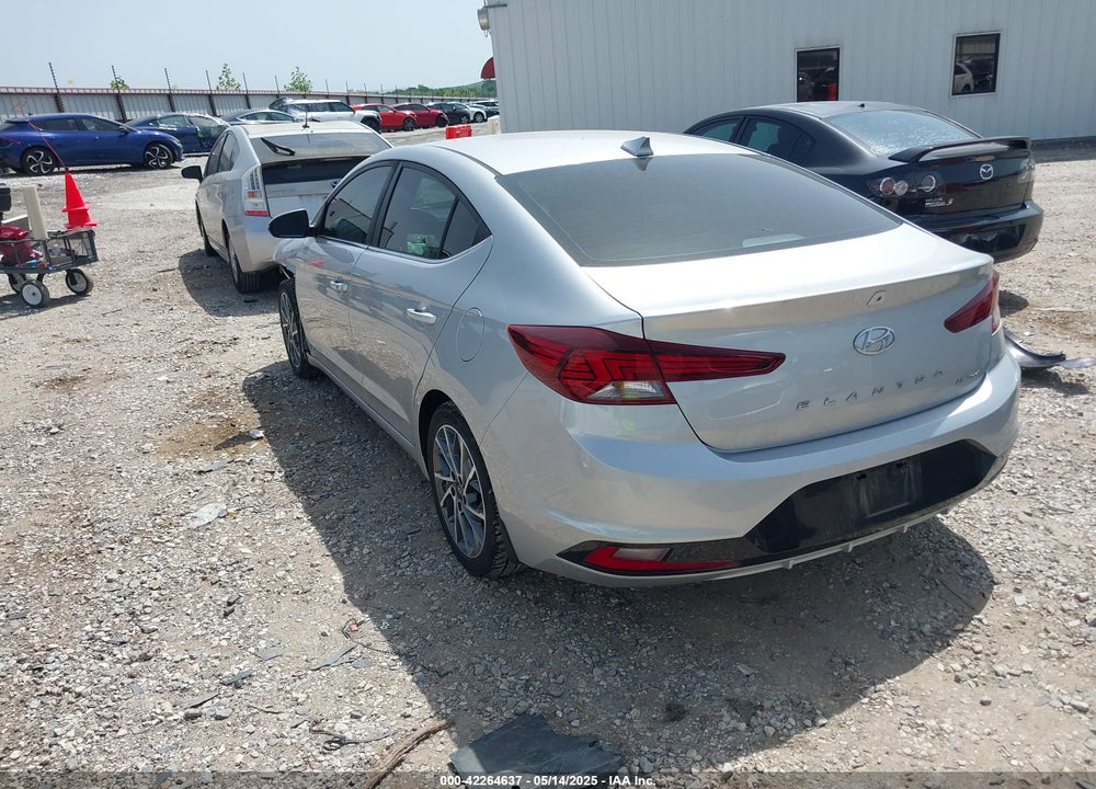2019 HYUNDAI ELANTRA VIN: KMHD84LF4KU864915
