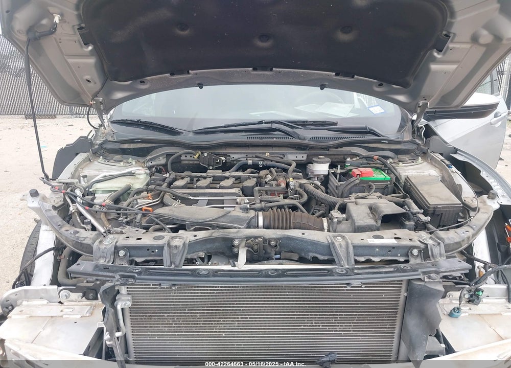 2018 HONDA CIVIC VIN: SHHFK7H58JU212255