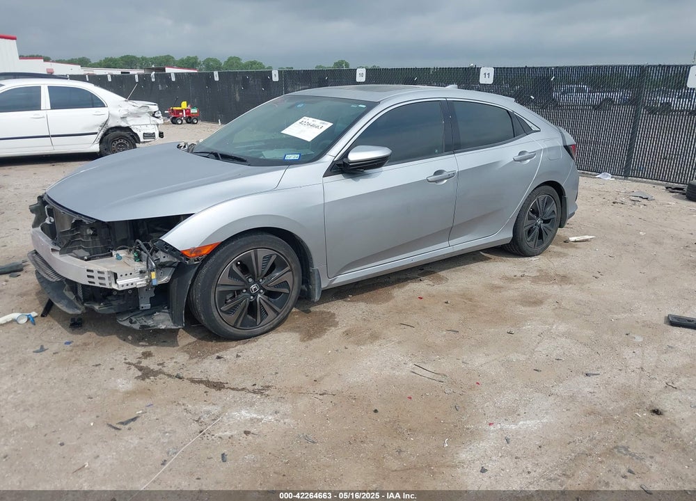 2018 HONDA CIVIC VIN: SHHFK7H58JU212255