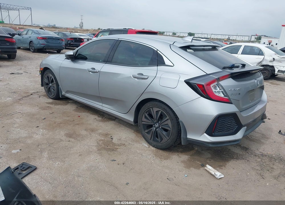 2018 HONDA CIVIC VIN: SHHFK7H58JU212255