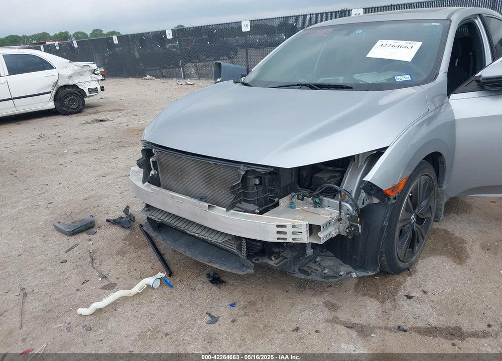 2018 HONDA CIVIC VIN: SHHFK7H58JU212255