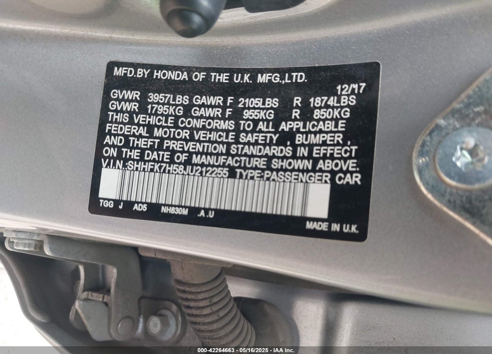 2018 HONDA CIVIC VIN: SHHFK7H58JU212255