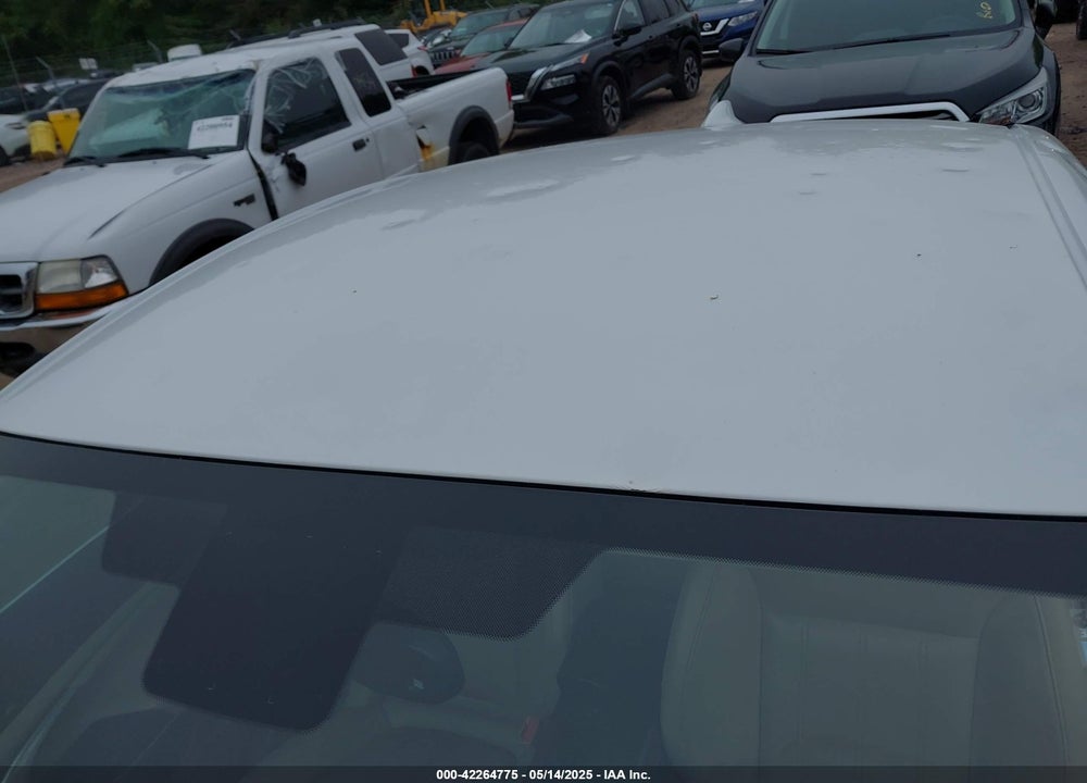 2017 BUICK REGAL VIN: 2G4GL5EX9H9110146