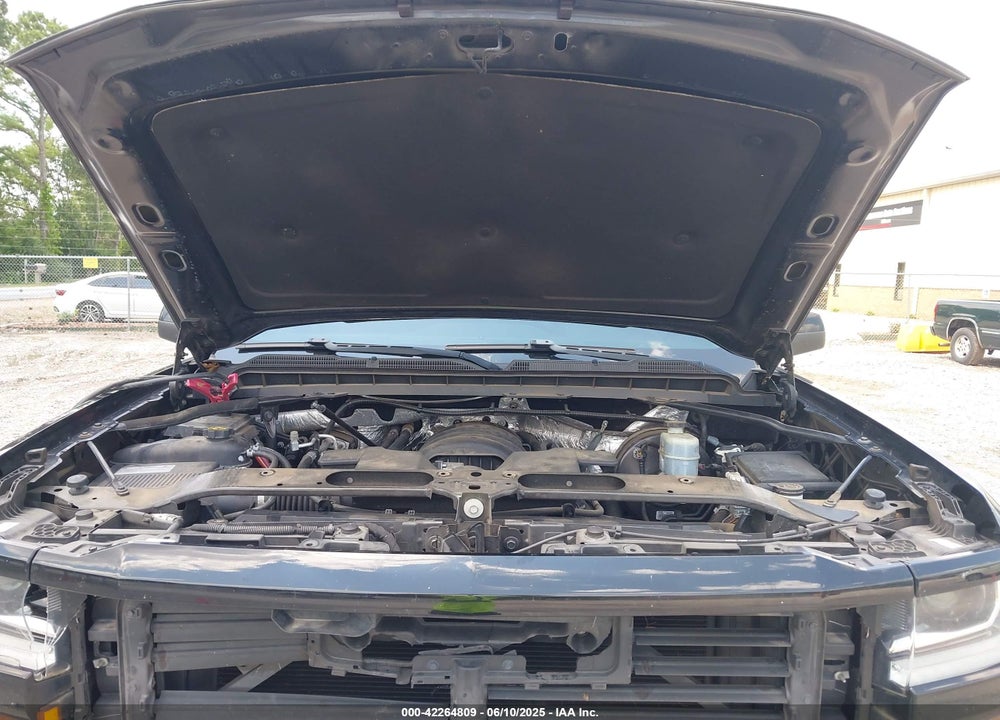 2018 CHEVROLET SILVERADO 1500 VIN: 3GCUKREC6JG360521