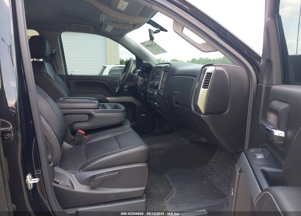 2018 CHEVROLET SILVERADO 1500 VIN: 3GCUKREC6JG360521
