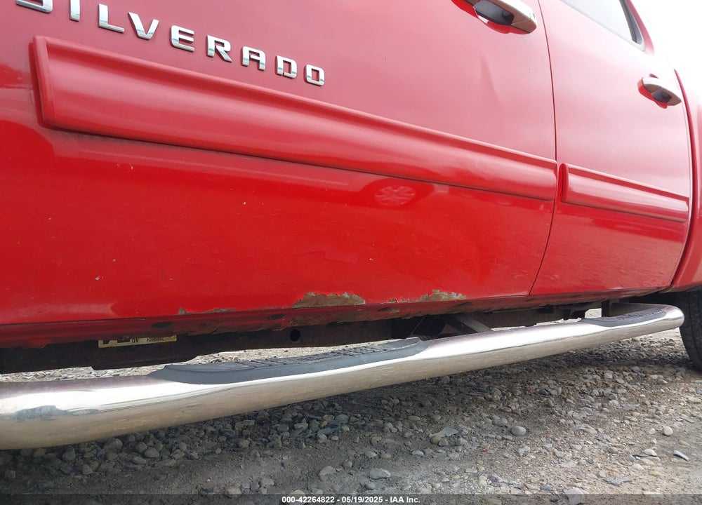 2011 CHEVROLET SILVERADO VIN: 3GCPKSE35BG355736