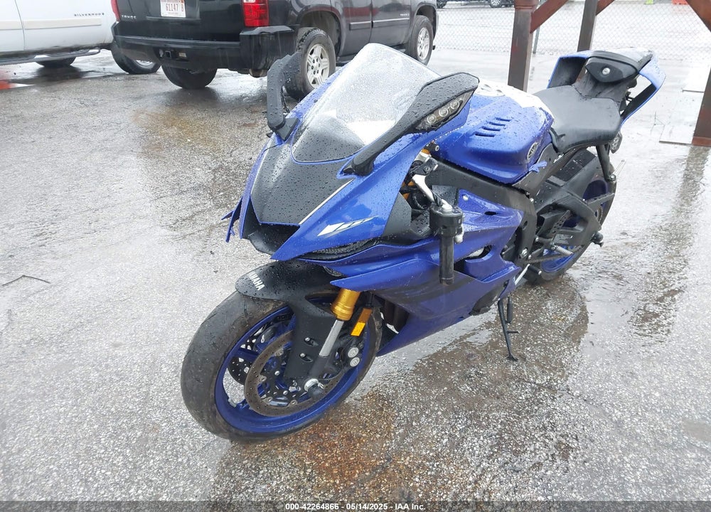 2018 YAMAHA YZFR6 VIN: JYARJ28E2JA003697