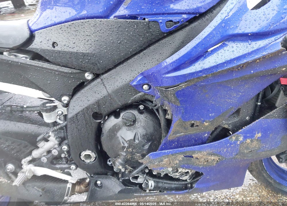 2018 YAMAHA YZFR6 VIN: JYARJ28E2JA003697