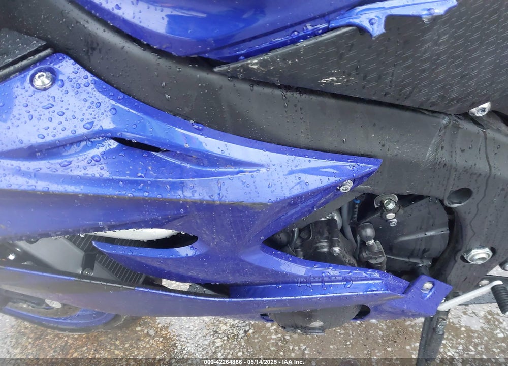 2018 YAMAHA YZFR6 VIN: JYARJ28E2JA003697