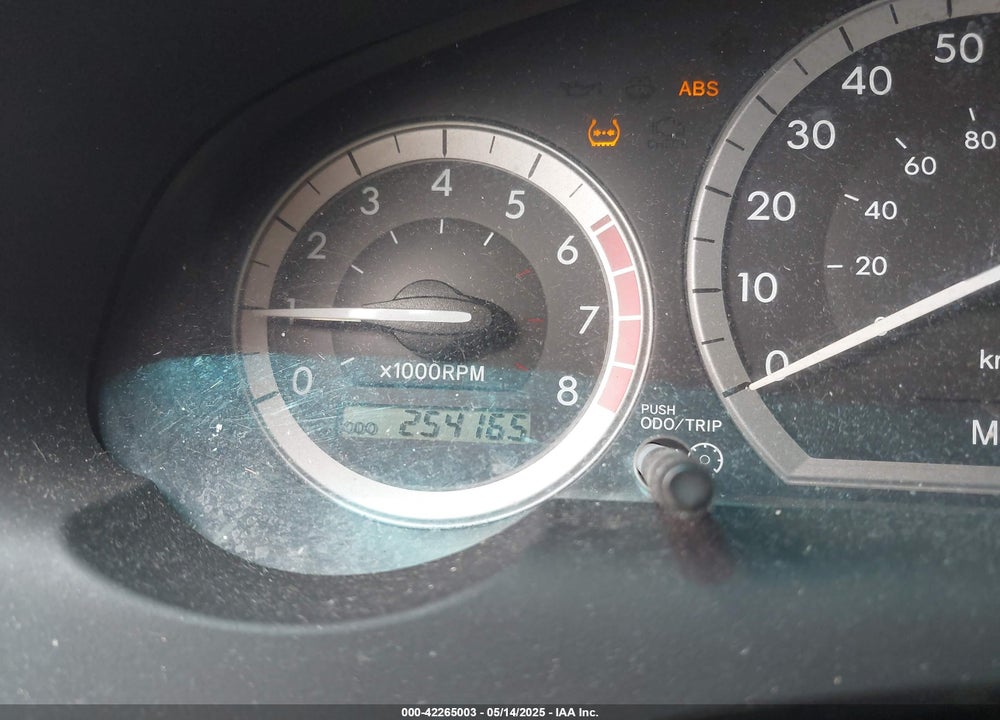 2004 TOYOTA SIENNA LE VIN: 5TDZA23C84S047740