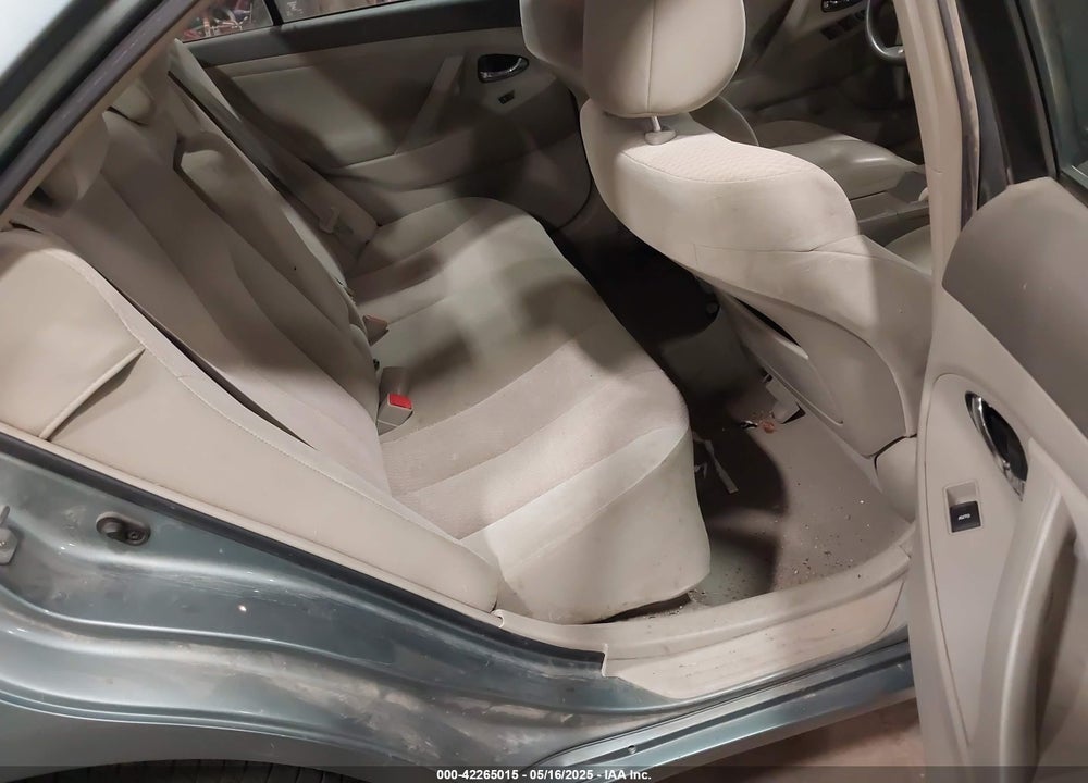 2011 TOYOTA CAMRY VIN: 4T1BF3EK1BU687063