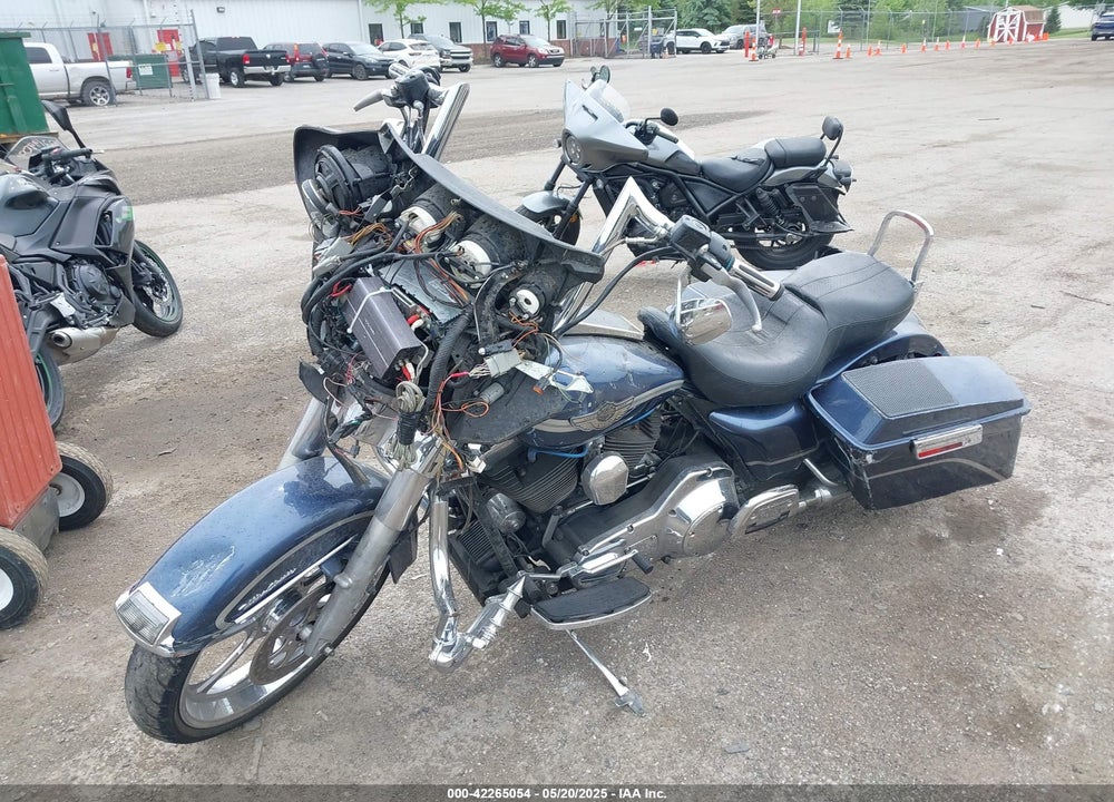 2003 HARLEY-DAVIDSON FLHTCUI VIN: 1HD1FCW123Y611110