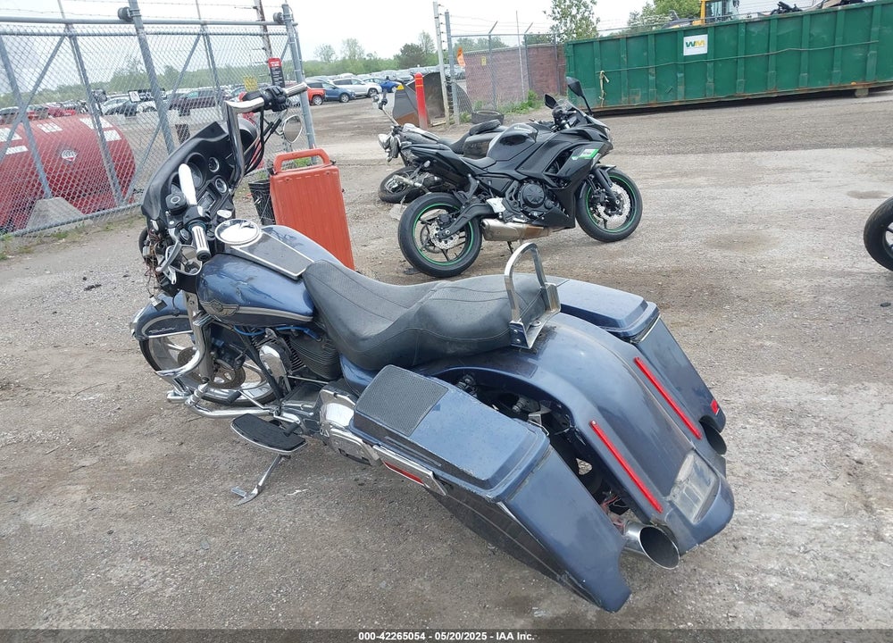 2003 HARLEY-DAVIDSON FLHTCUI VIN: 1HD1FCW123Y611110