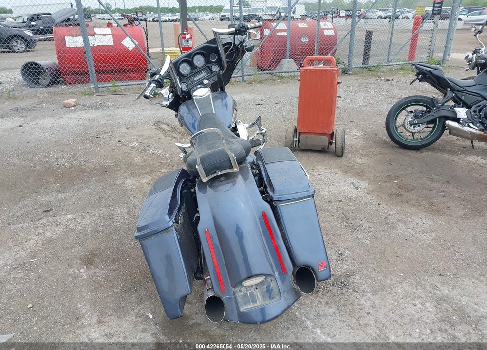 2003 HARLEY-DAVIDSON FLHTCUI VIN: 1HD1FCW123Y611110