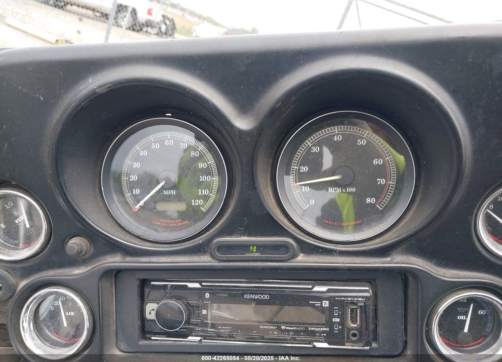 2003 HARLEY-DAVIDSON FLHTCUI VIN: 1HD1FCW123Y611110