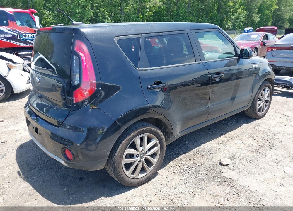 2017 KIA SOUL VIN: KNDJP3A56H7411496