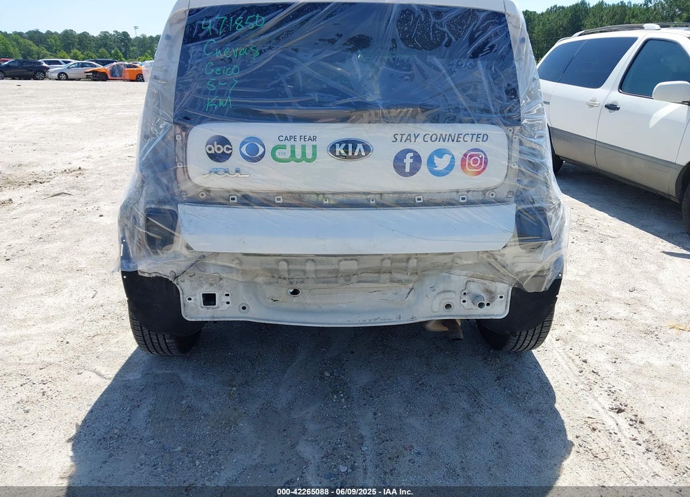 2015 KIA SOUL VIN: KNDJN2A27F7776594