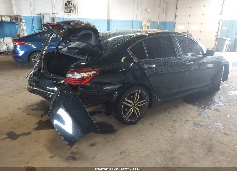 2017 HONDA ACCORD VIN: 1HGCR2F15HA108930
