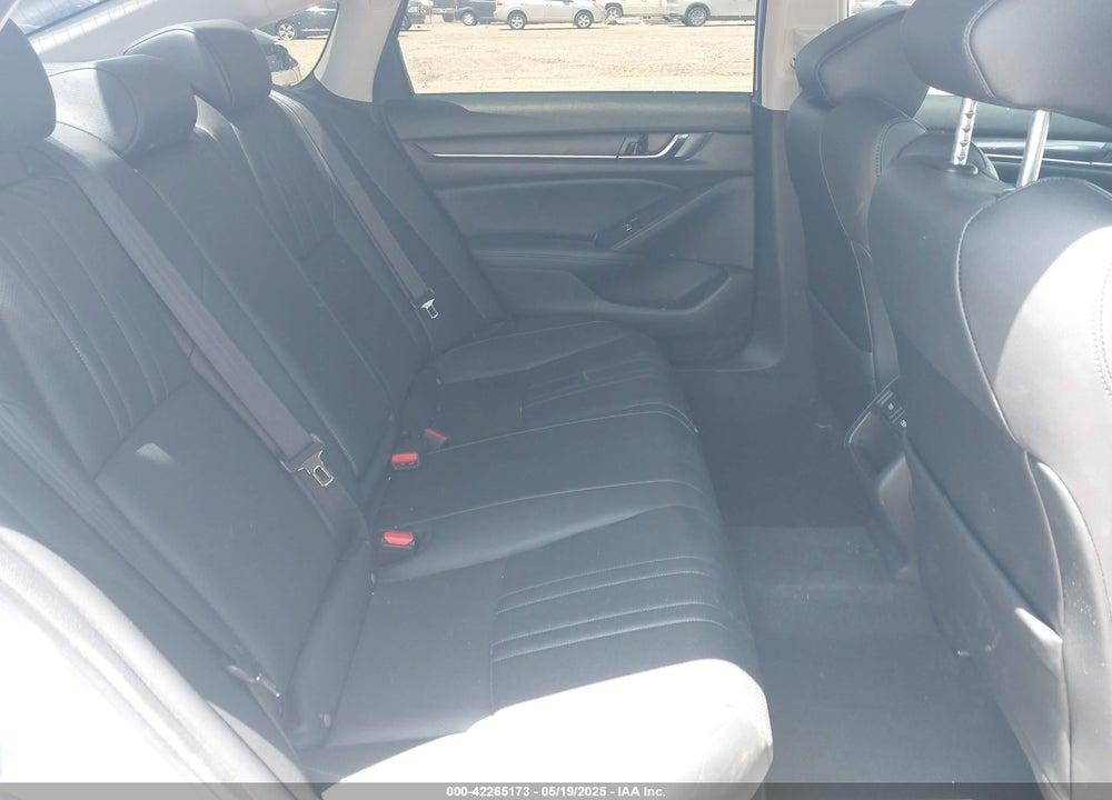 2022 HONDA ACCORD VIN: 1HGCV1F45NA042519