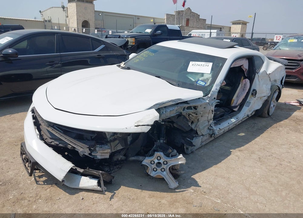 2016 CHEVROLET CAMARO VIN: 1G1FB1RS6G0143469