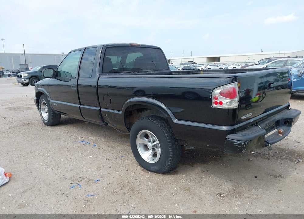 2001 CHEVROLET S-10 LS VIN: 1GCCS195918197961