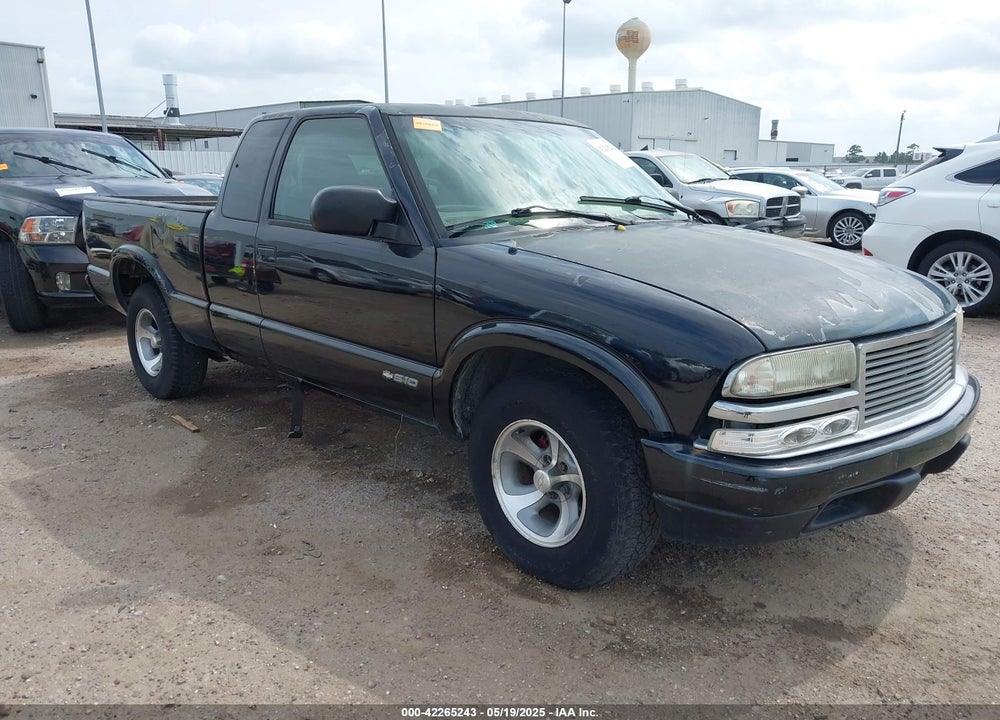 2001 CHEVROLET S-10 LS VIN: 1GCCS195918197961