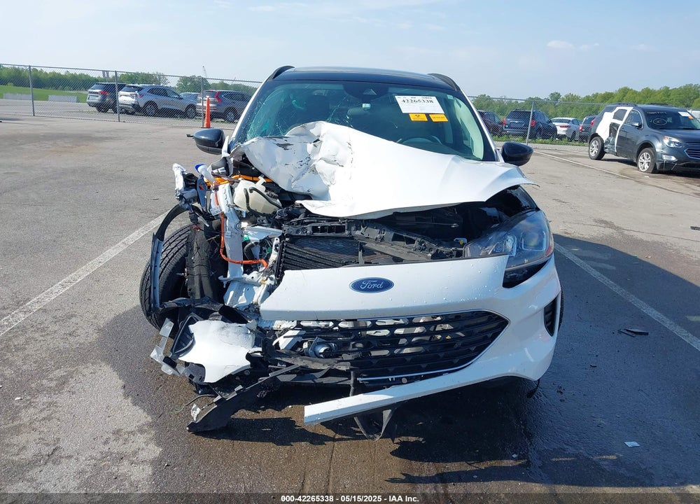2022 FORD ESCAPE VIN: 1FMCU9BZ7NUB06992