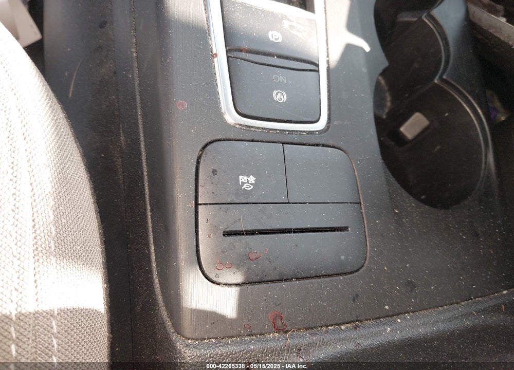 2022 FORD ESCAPE VIN: 1FMCU9BZ7NUB06992