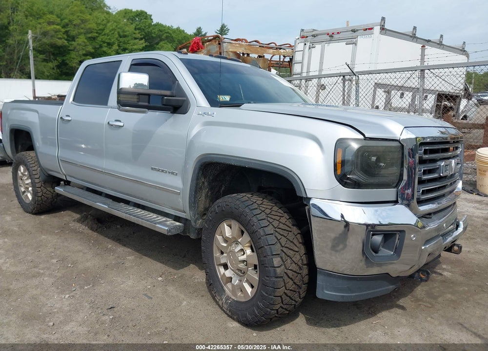 2015 GMC SIERRA 2500HD SLT VIN: 1GT12ZE85FF590798